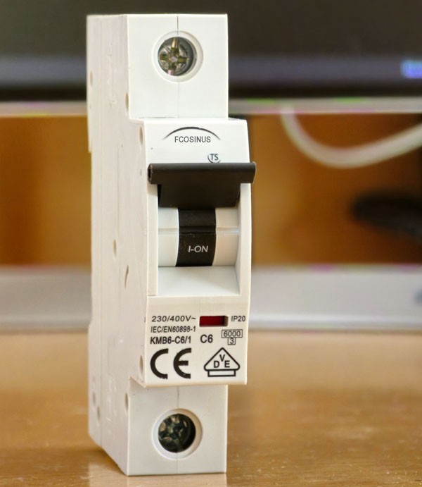 Image kmb6c6  Fcosinus